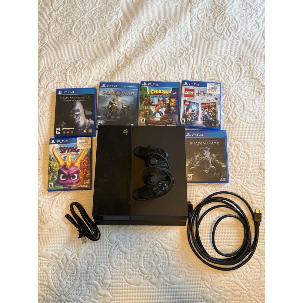 Sony PlayStation 4 500GB Console Bundle Black CUH-1115A / 6 Games & Controller